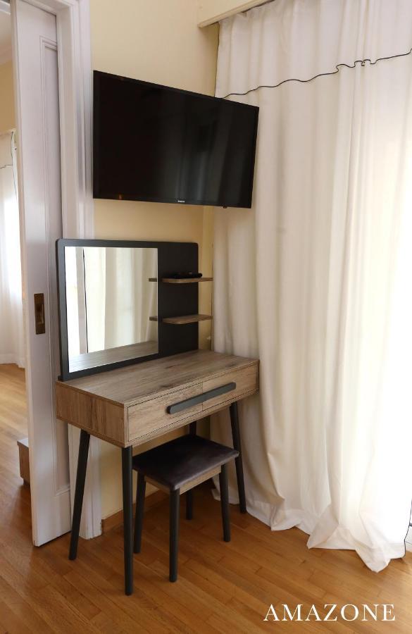 Melma Properties-Amazone-Premium Apartment In Piraeus Center Buitenkant foto