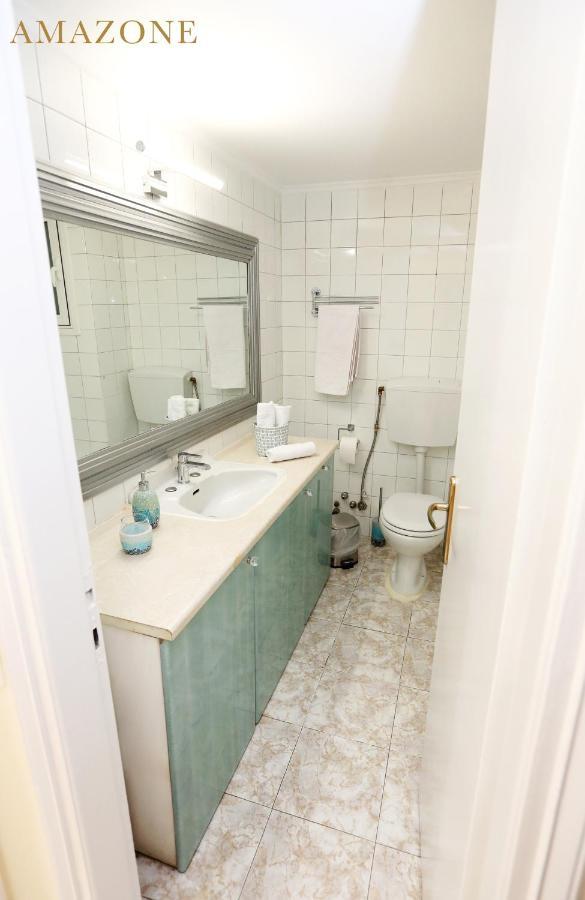 Melma Properties-Amazone-Premium Apartment In Piraeus Center Buitenkant foto